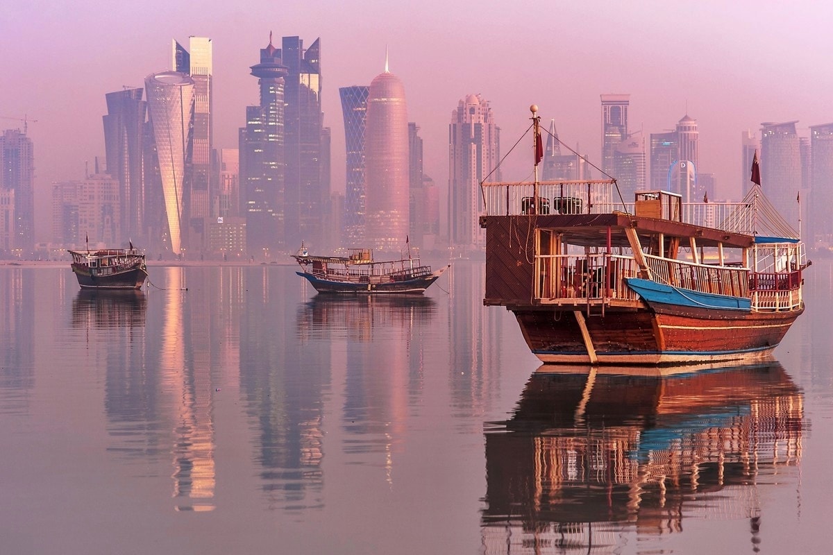 The appeal of the UAE, the stable centre of a problematic region